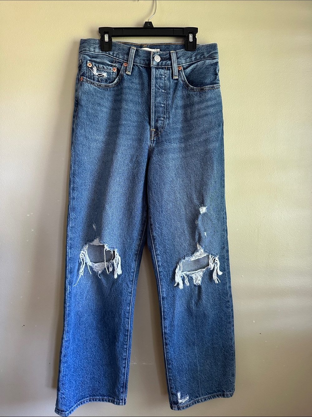 Levi's Women's Ribcage straight ankle distressed Jeans